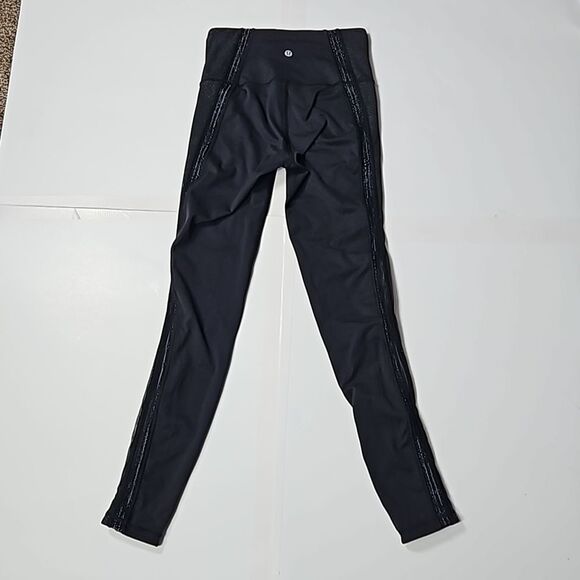Lululemon Power Lines Pant 28" size 4 - Picture 8 of 10